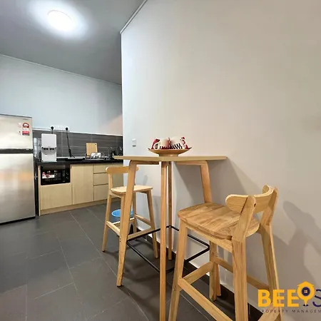 Admiral Residence Melaka City Centre Family Suite 5 Minutes To Jonker Street Exterior photo